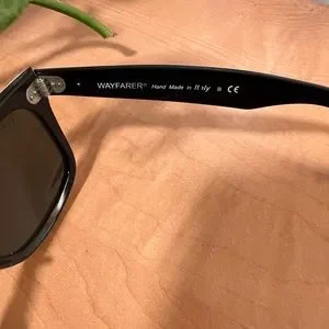 Original  Vintage Ray Ban sunglasses Rare Find- white 2140 Ray-Ban sunglasses RB 2140 Original Wayfarer Ice Pops col  main image 3